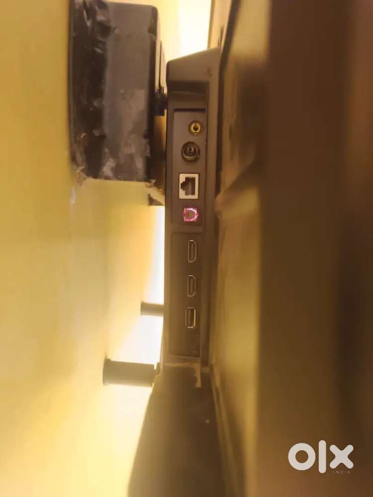 Urgently Samsung TV 32inch