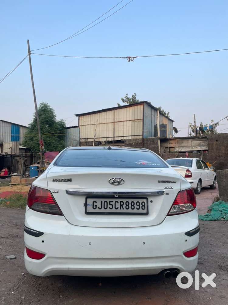Hyundai Fluidic Verna 2011