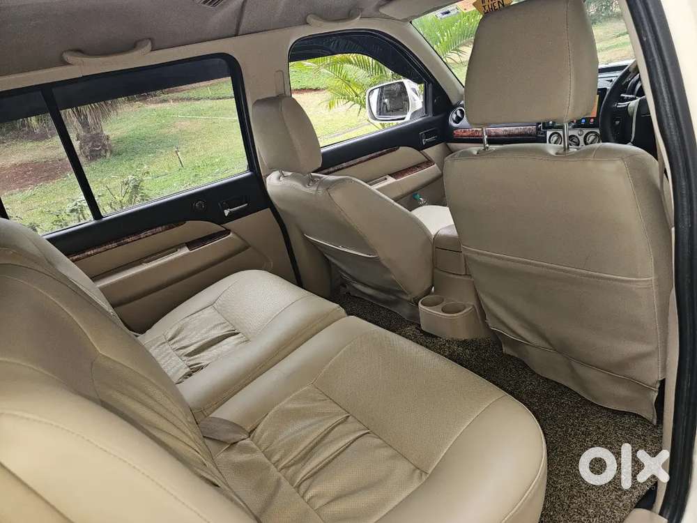 Ford Endeavor 2011 Model Only 1 Lakh Km Driven In Best Condition