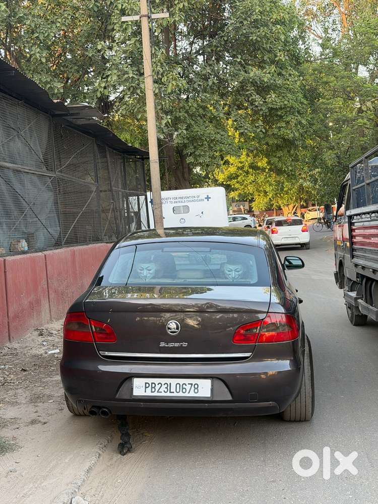 Skoda Superb Diesel 2012