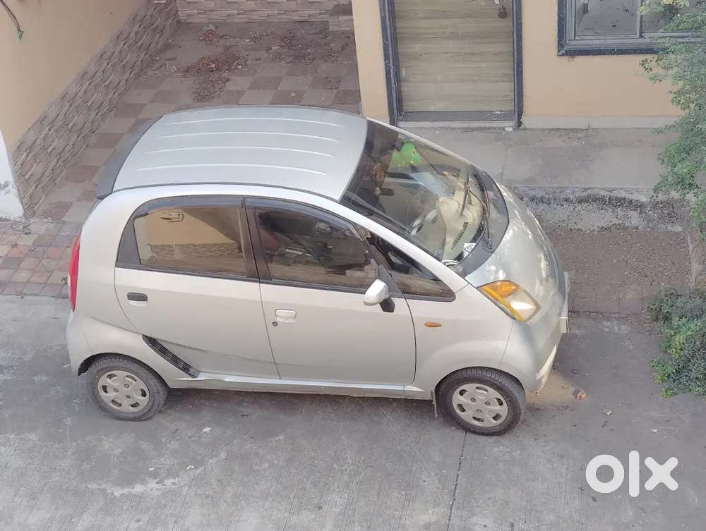 Tata Nano 2012