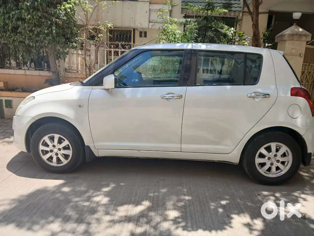 Maruti Suzuki Swift 2010 Petrol 87000 Km Driven