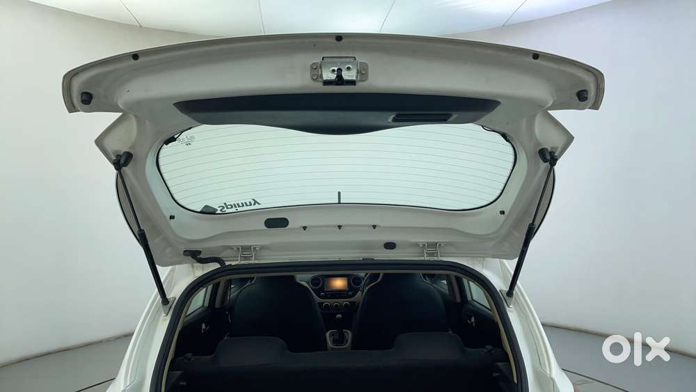 Hyundai Grand I10 1.2 Kappa Sportz Option At, 2017, Petrol