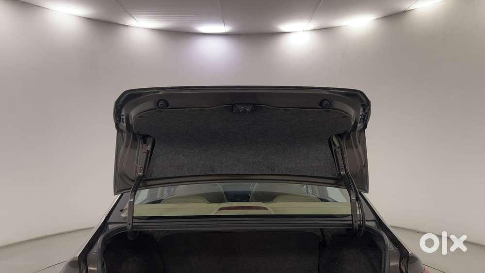 Honda Amaze Vx 1.2 Petrol Cvt, 2022, Petrol