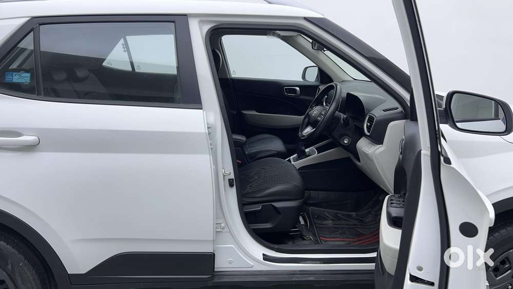 Hyundai Venue S 1.2 Petrol, 2023, Petrol