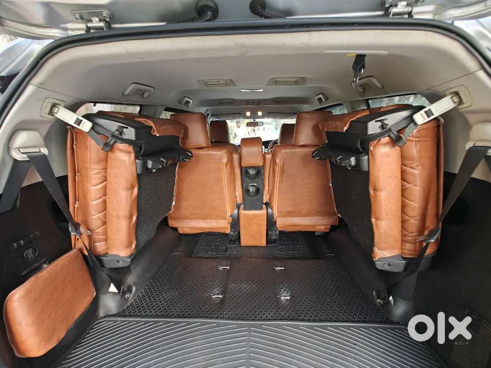 Toyota Innova Crysta 2019 46k Driven Scratchless New Condition