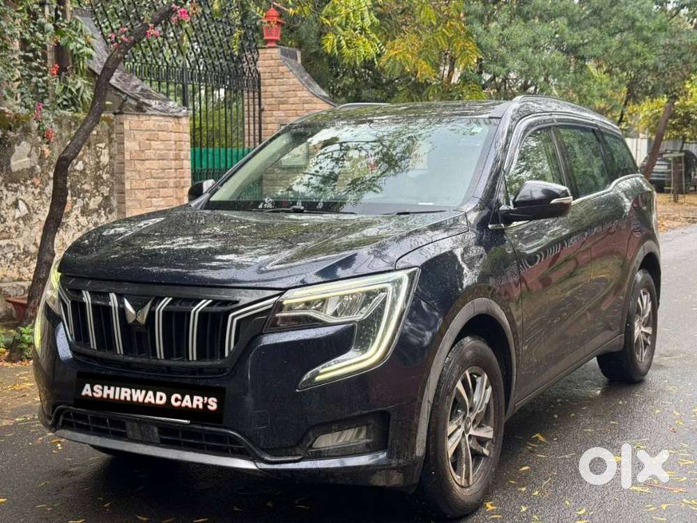 Mahindra Xuv700 2.2 Ax 5 Diesel At 7 Str, 2022, Diesel