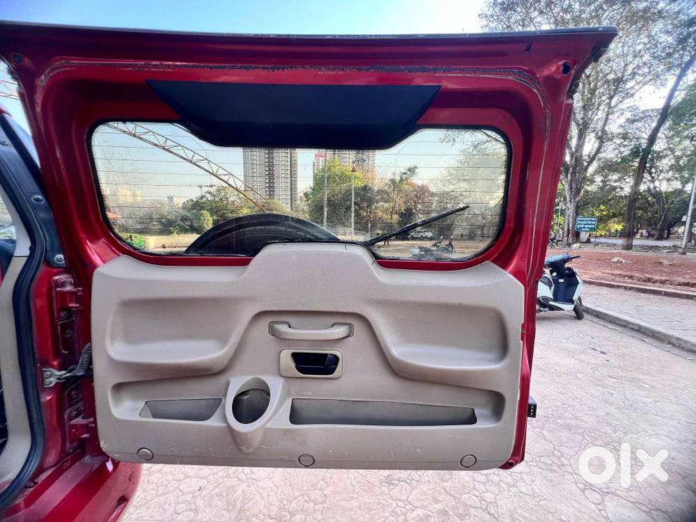 Mahindra Tuv 300 T8, 2015, Diesel