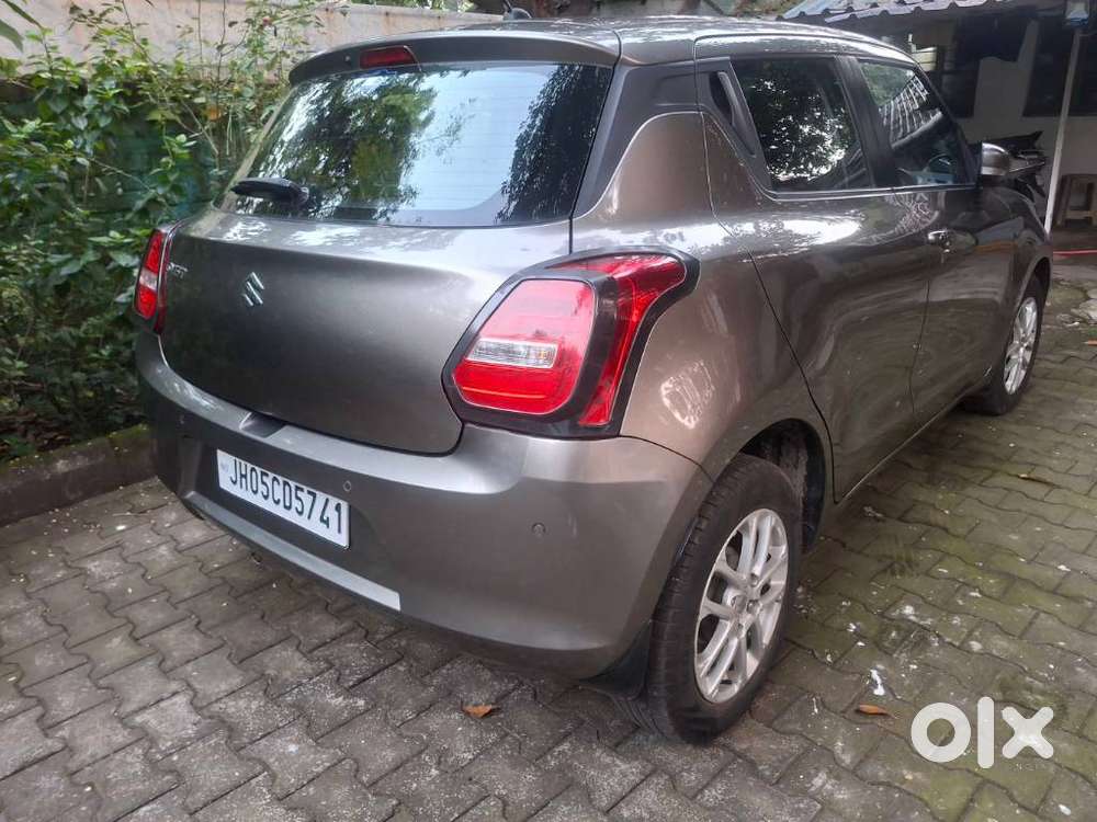 Maruti Suzuki Swift Amt Zxi Plus, 2018, Petrol