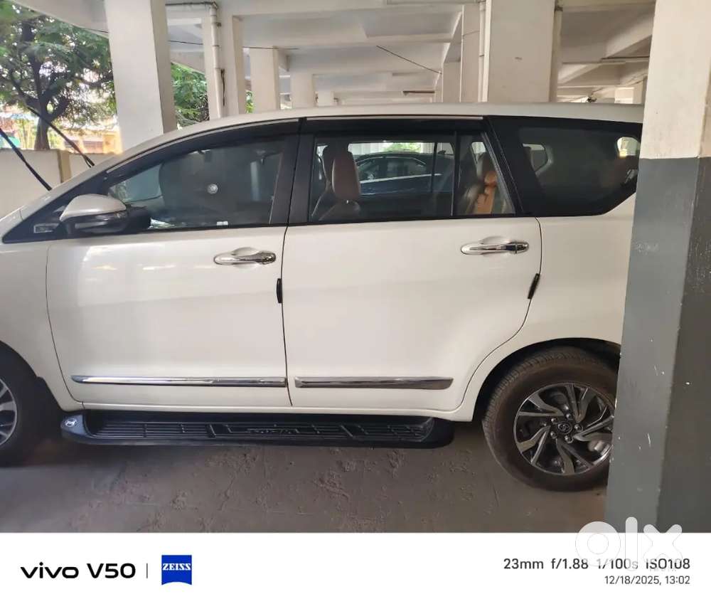 Toyota Innova Crysta 2025 Diesel 30000 Km Driven
