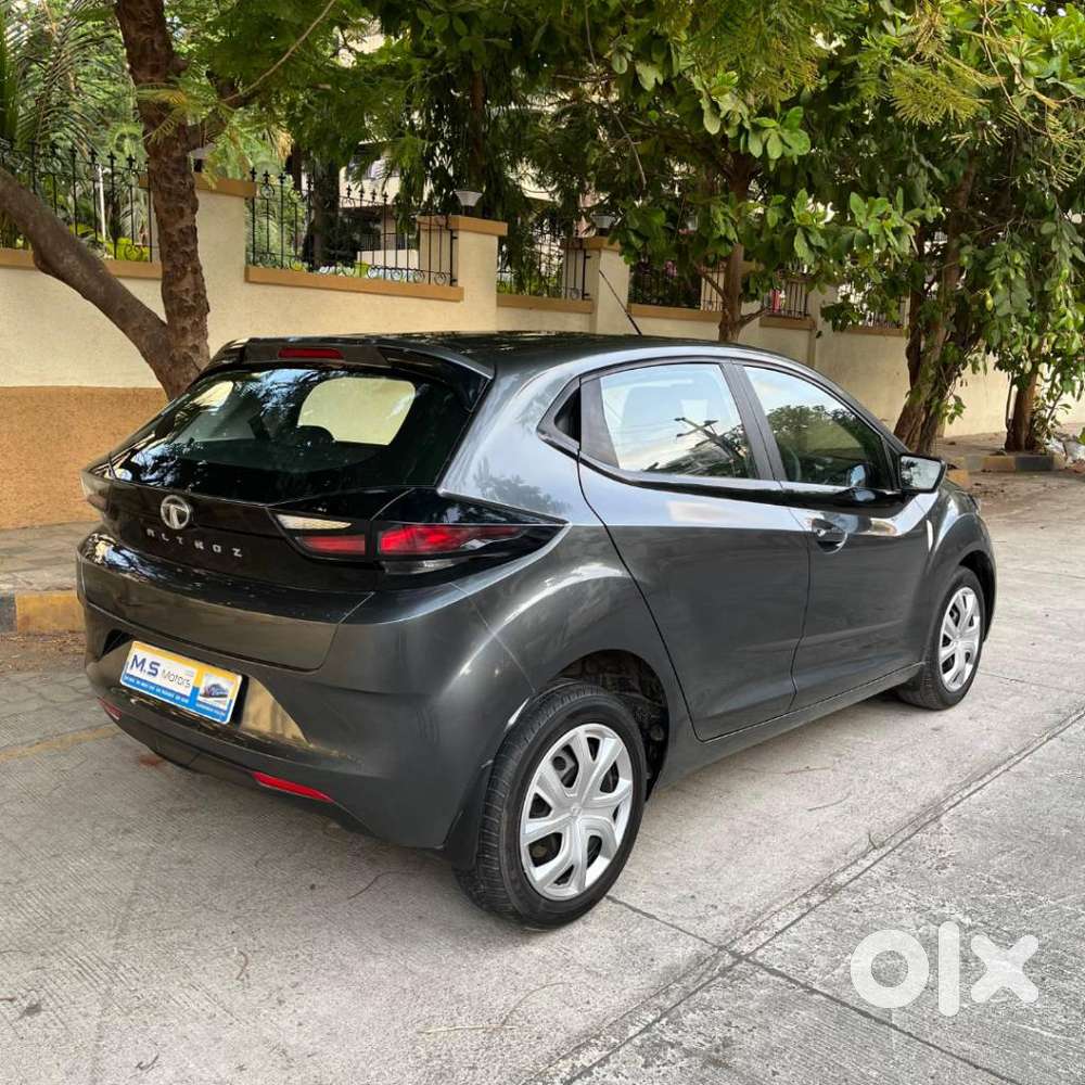 Tata Altroz 1.2 Xm Plus, 2022, Petrol