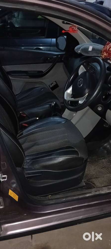 Central Lock, Front Rear, Music System, Navigation System Given