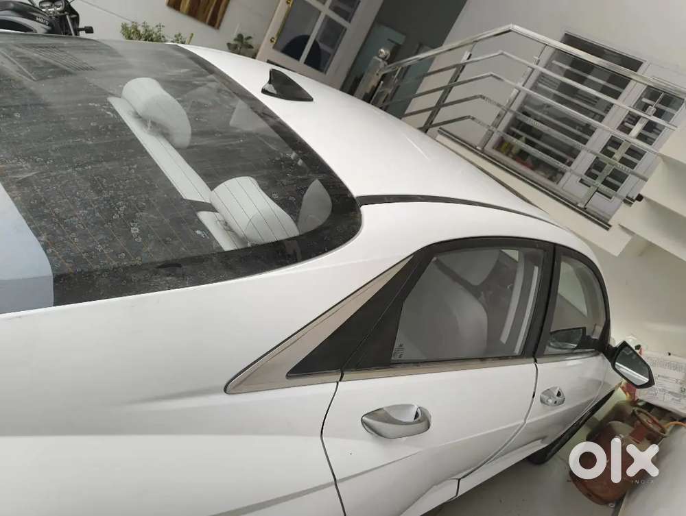 Hyundai Verna Sx Manual White Polar Colour 2024 Petrol Well Maintained