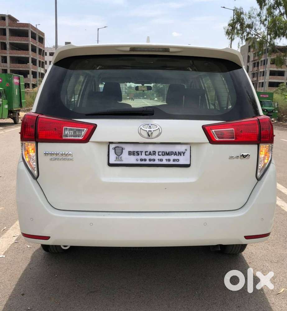 Toyota Innova Crysta