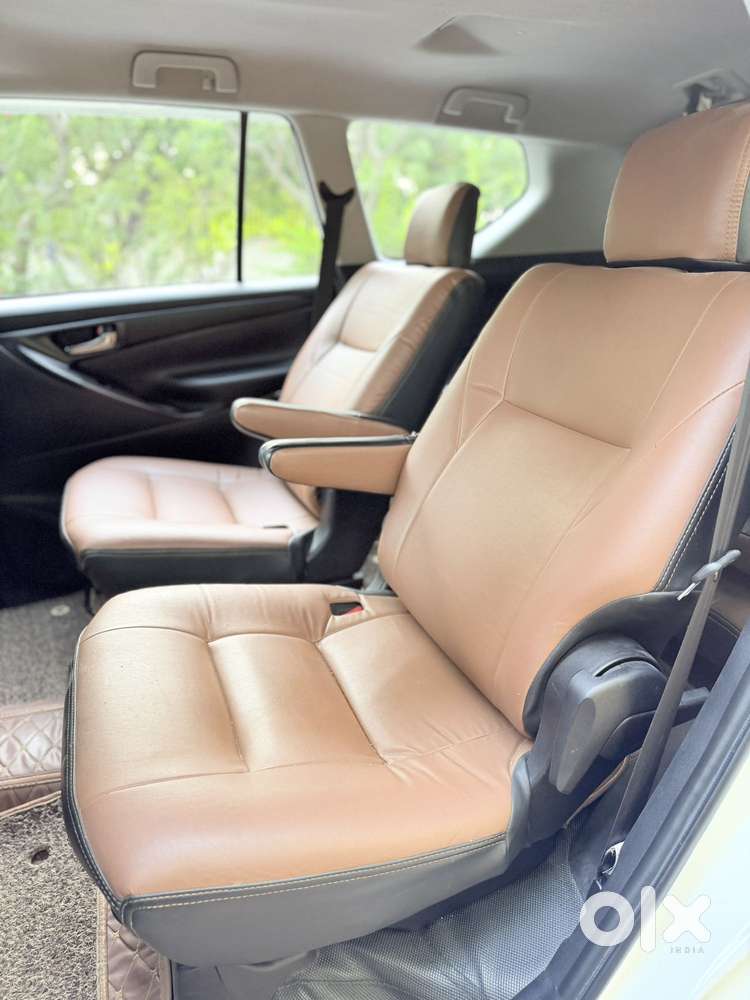 Toyota Innova Crysta 2.8 Gx At 8s, 2020, Diesel