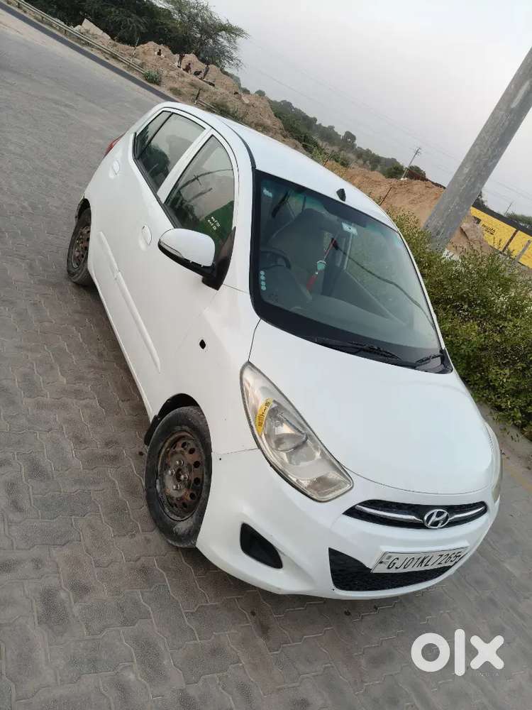 Hyundai I10 2011 Model Cng Petrol All Original