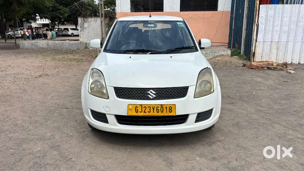 Maruti Suzuki Dzire Tour 2016