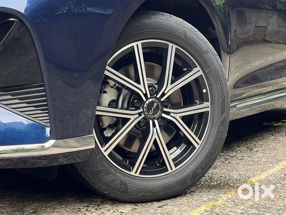 Byd Emax 7 Superior 6 Str, 2025, Electric