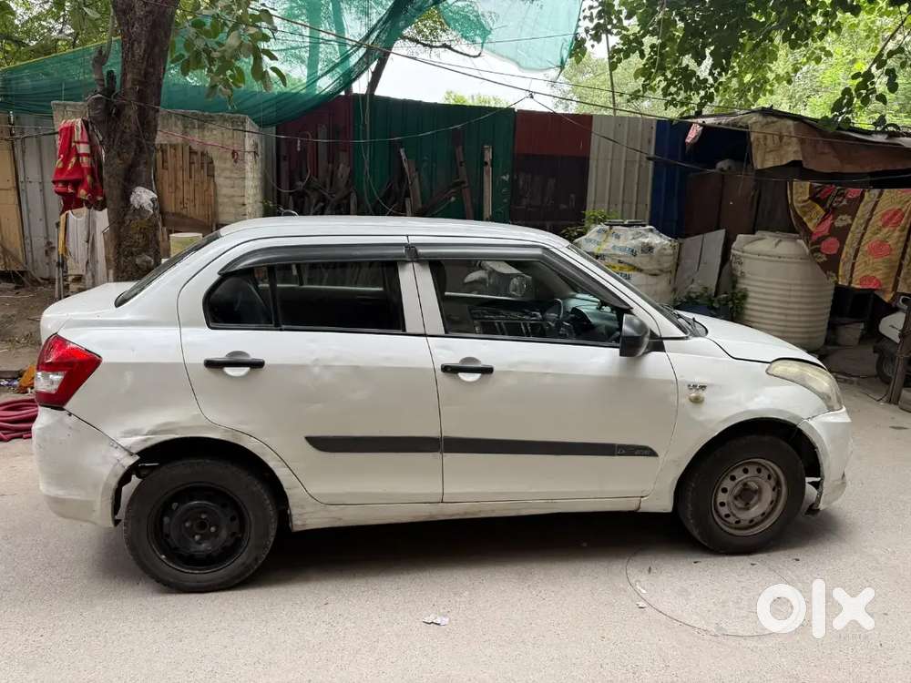 Maruti Suzuki Dzire 1.2 2016