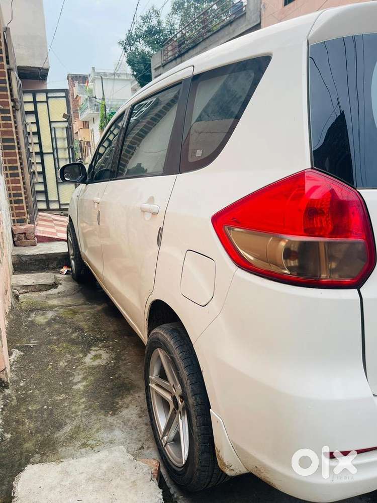 Maruti  Ertiga Vdi 2014 Abs