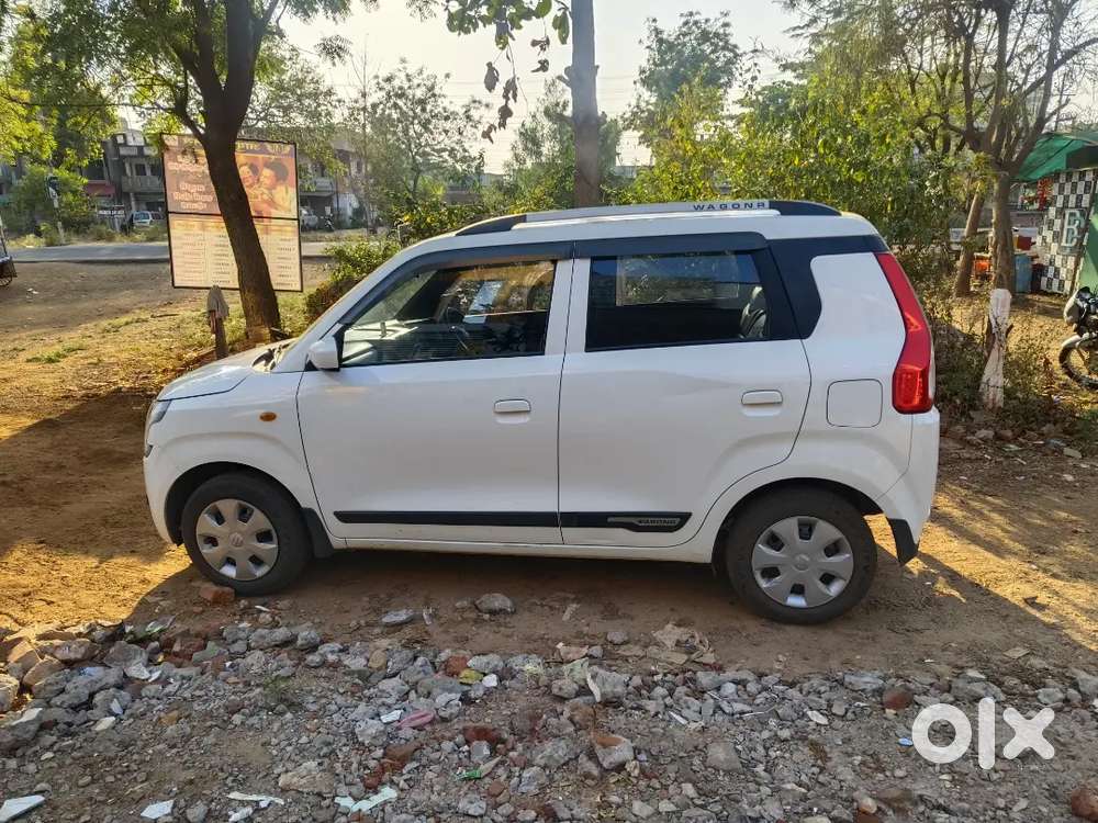 Maruti Suzuki Wagon R 1.0 2024 Cng & Hybrids 40000 Km Driven