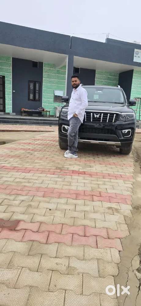 Mahindra Scorpio 2025 Petrol 8500 Km Driven