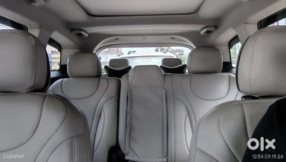 Xuv 7xo Petrol 2024 19000km Running
