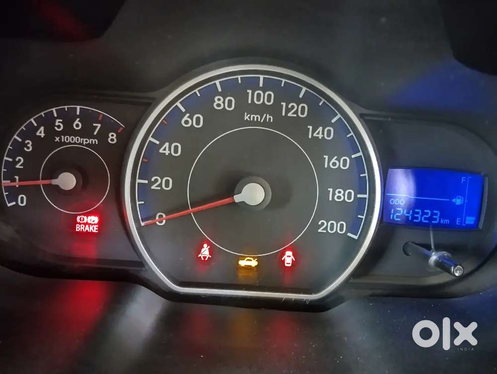 Hyundai I10 Sportz 2011