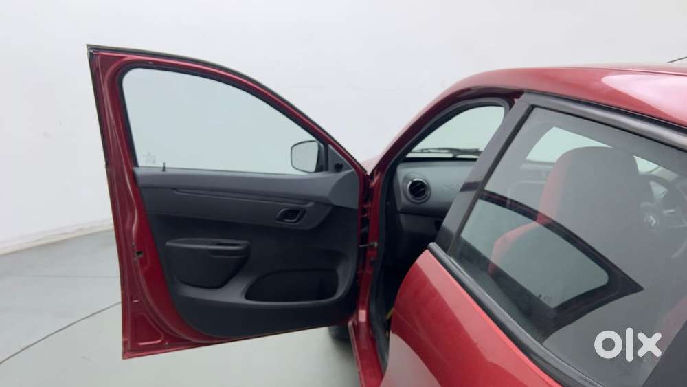 Renault Kwid 2019-ongoing 1.0 Rxt (o), 2021, Petrol