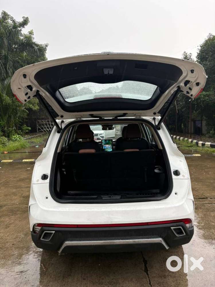 Mg Hector Plus Savvy Pro 1.5 Turbo Petrol Cvt 6 Str, 2023, Petrol