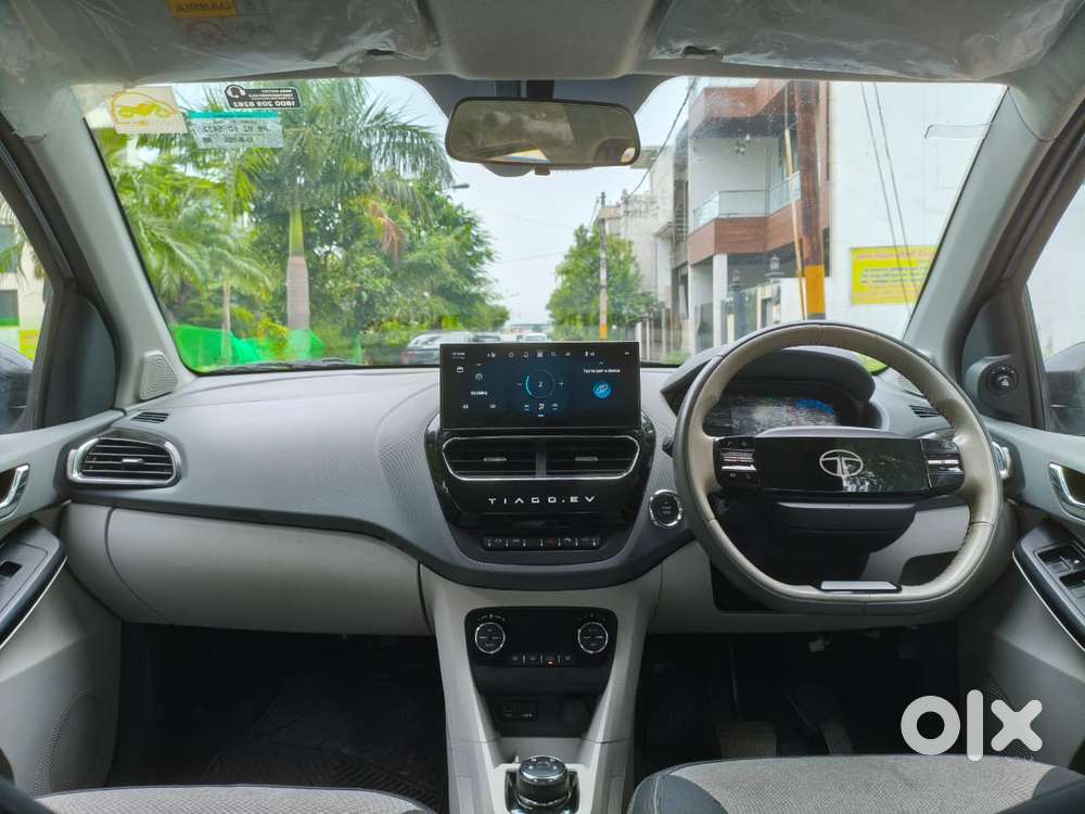 Tata Tiago Ev Xz Plus Tech Lux Lr, 2025, Electric