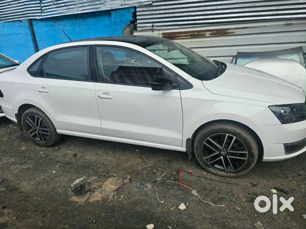 Skoda Rapid 1.5 Tdi At Ambition With Alloy Wheel, 2019, Diesel