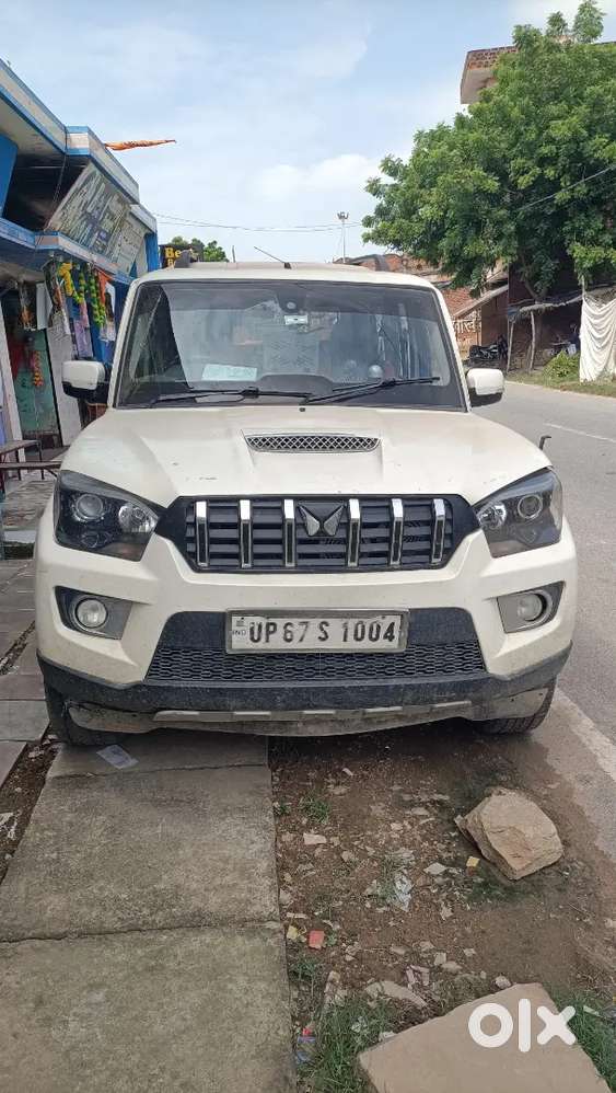 Mahindra Scorpio S10 Diesel 2018