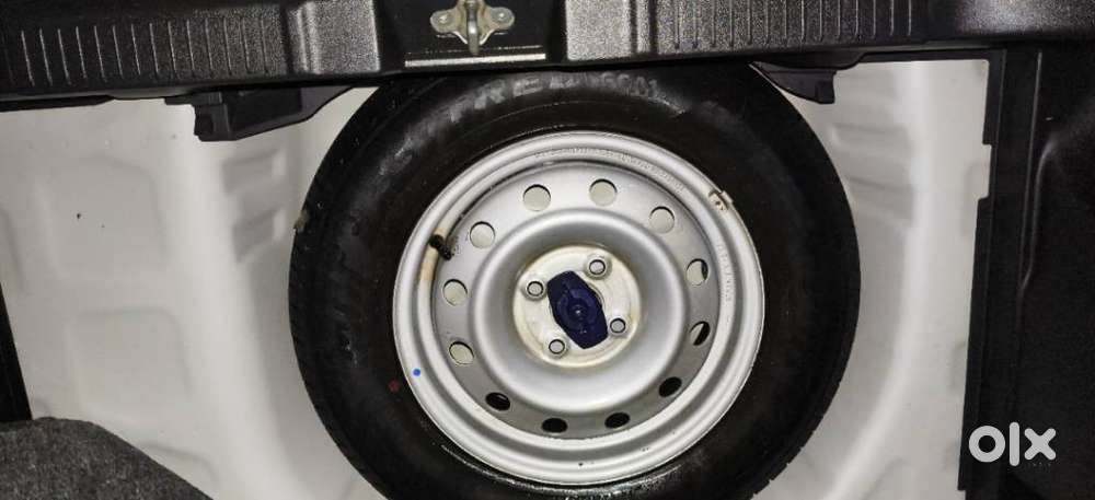 Maruti Suzuki New-gen Swift Lxi, 2025, Petrol