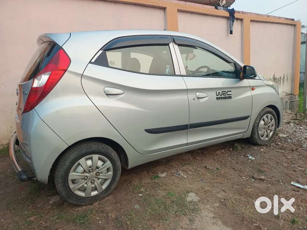 Hyundai Eon Sportz 2013 Petrol Manual