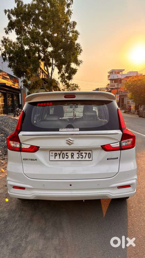 Maruti Suzuki Ertiga 1.5 Vxi, 2024, Petrol