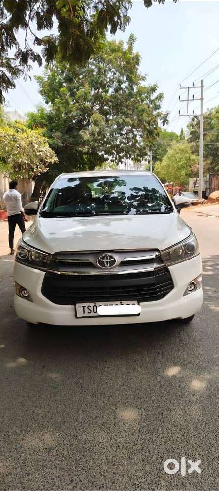 Toyota Innova Crysta 2.4 V 8 Str, 2018, Diesel