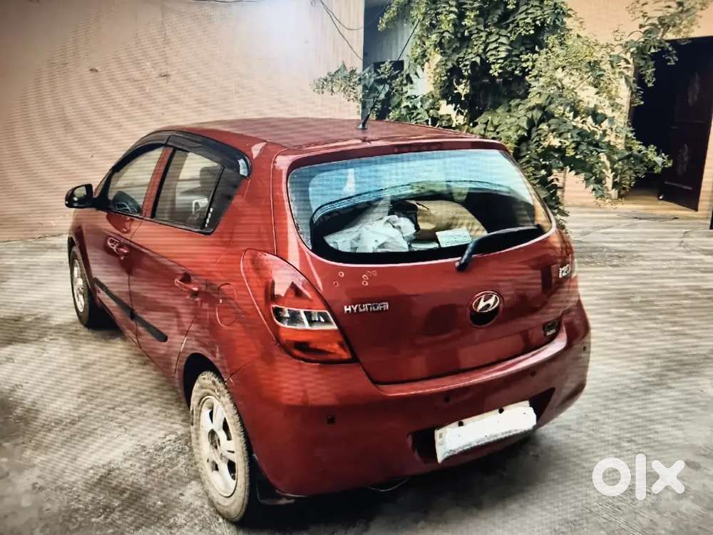 Hyundai I20 2010 Petrol 70000 Km Driven