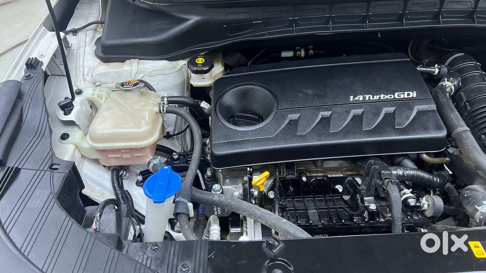 Kia Carens 1.4 Luxury 7 Str, 2022, Petrol
