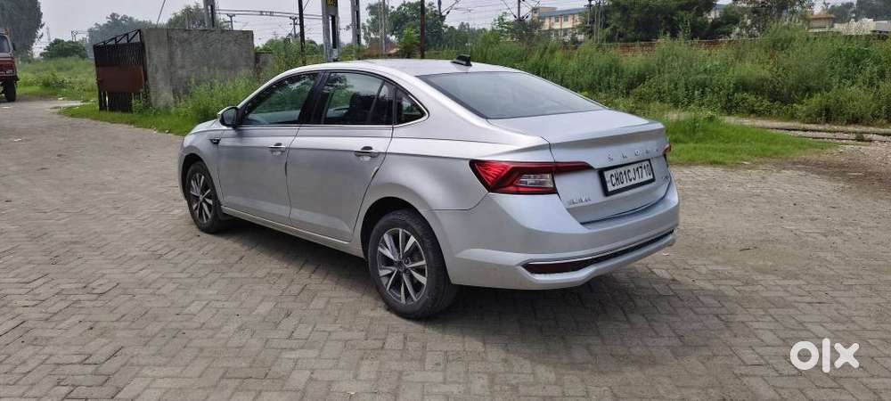 Skoda Slavia 1.0 Tsi Style, 2022, Petrol