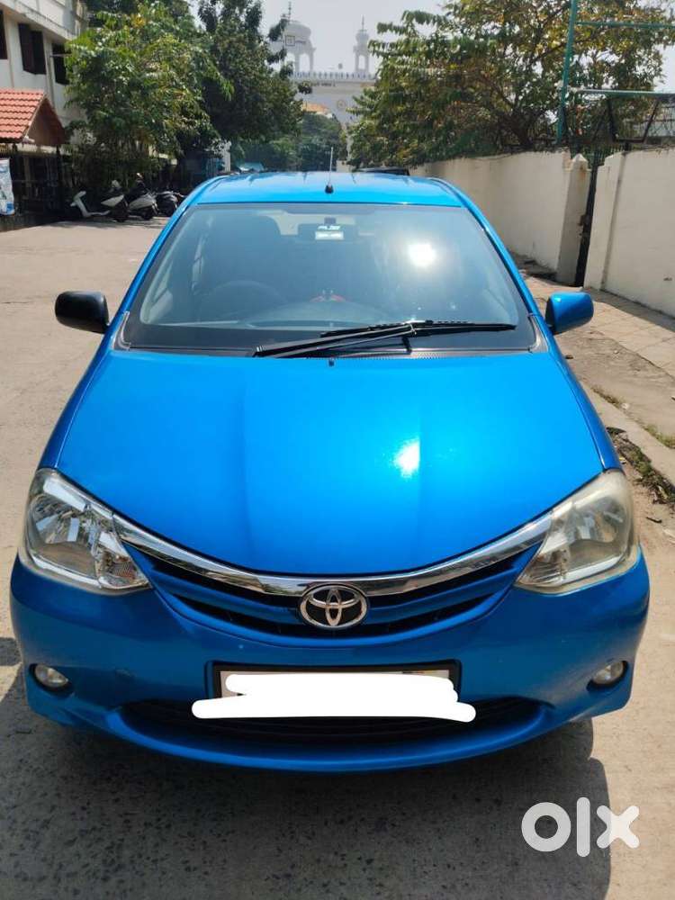 Toyota Etios Liva V, 2011, Petrol