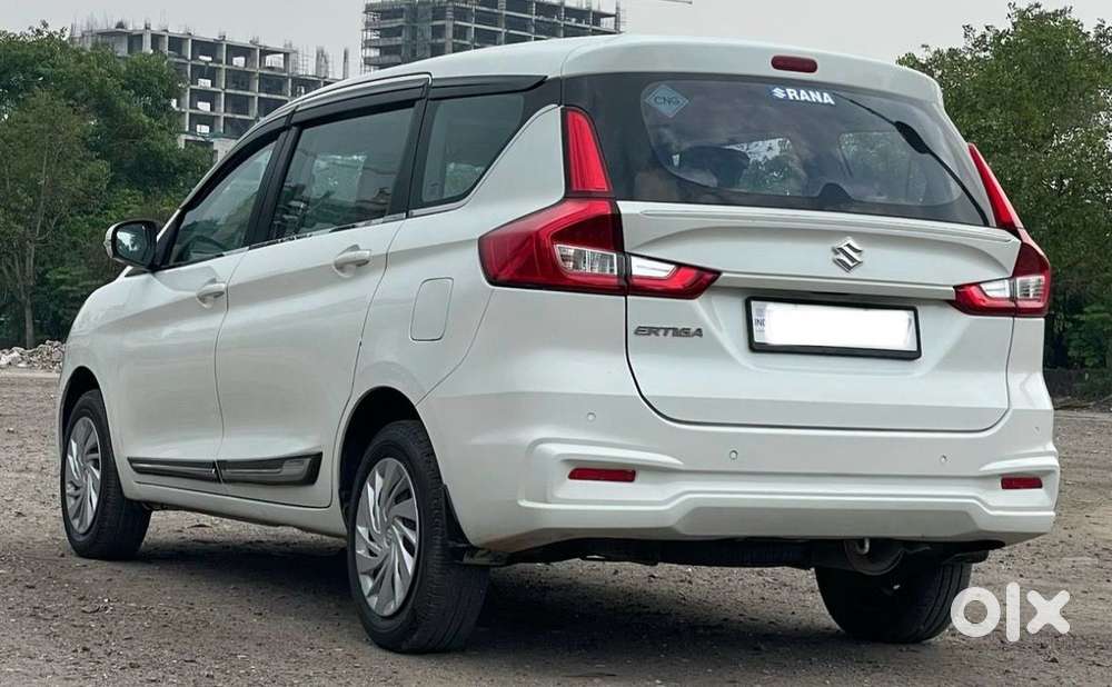 Maruti Suzuki Ertiga 2022-2023 Vxi Cng, 2024, Cng & Hybrids