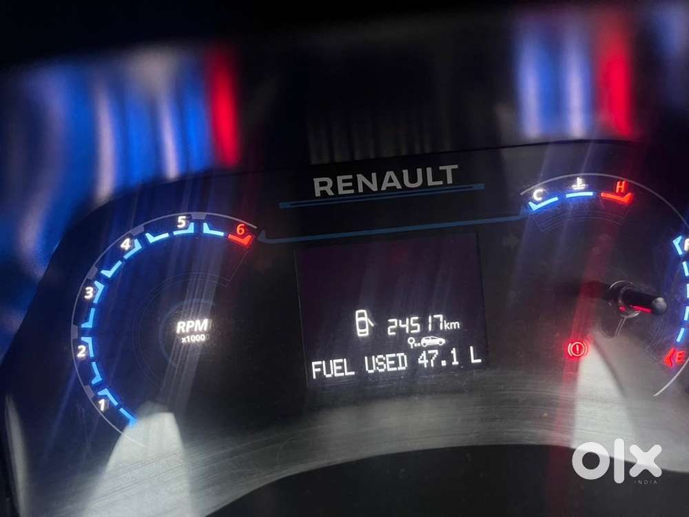 Renault Triber 2023 Petrol 25500 Km Driven