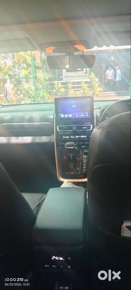 Maruti Suzuki Invicto 2023 Petrol 74000 Km Driven