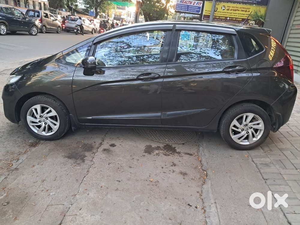 Honda Jazz V Automatic, 2016, Petrol