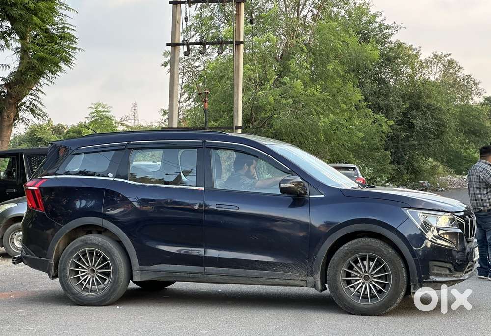Mahindra Xuv700 Mx Diesel Mt 5 Str (e), 2022, Diesel