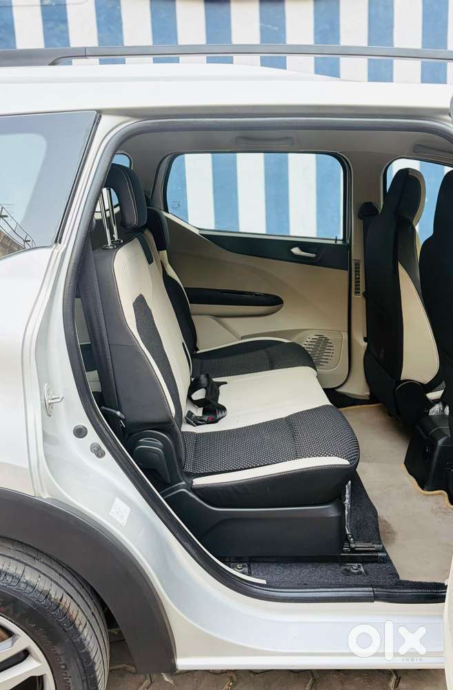 Renault Triber, 2021, Petrol