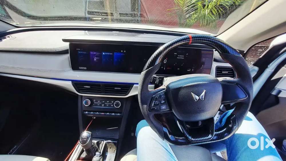 Mahindra Xuv700 2024 Diesel 75000 Km Driven