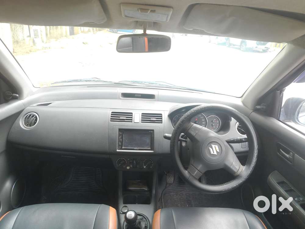 Maruti Suzuki Swift Vxi + Manual, 2008, Petrol