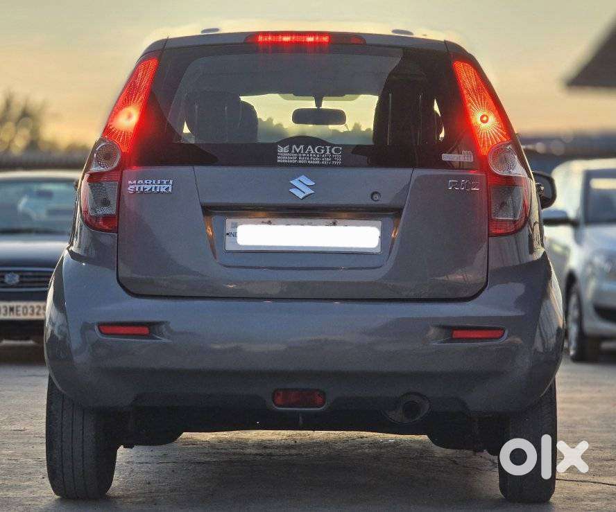 Maruti Suzuki Ritz Genus VXi, 2011, Petrol
